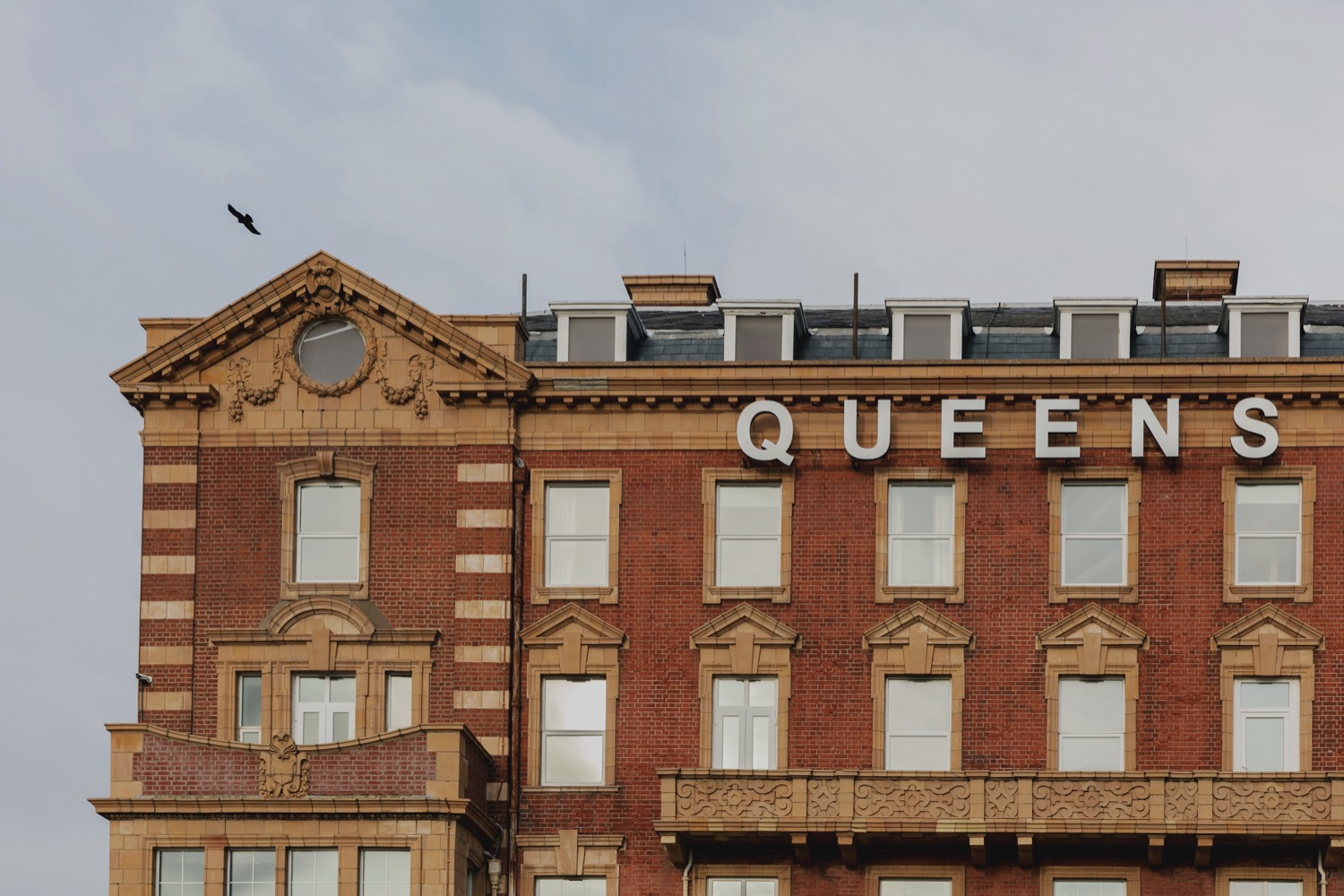 queens hotel portsmouth phone number